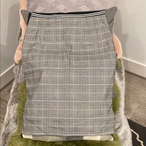 Banana Republic Gray Plaid Pencil Skirt